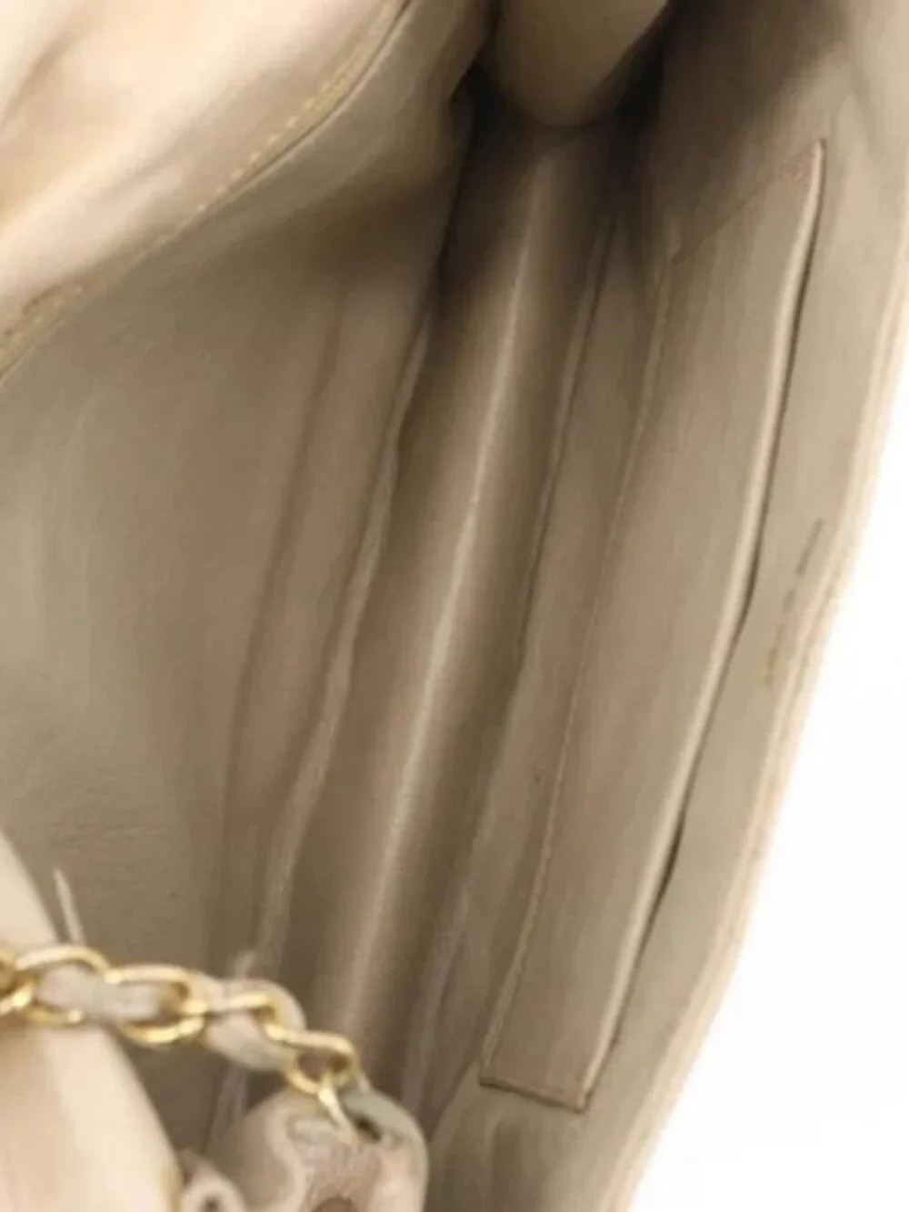 CHANEL Matelasse Chain Shoulder Bag Lamb Skin Beige Gold CC Auth BA10672